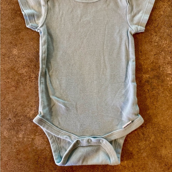 Gerber Infant Bodysuit Collection - Light Blue, Coral, Mustard, Peach,Size 6-9M - Picture 3 of 10